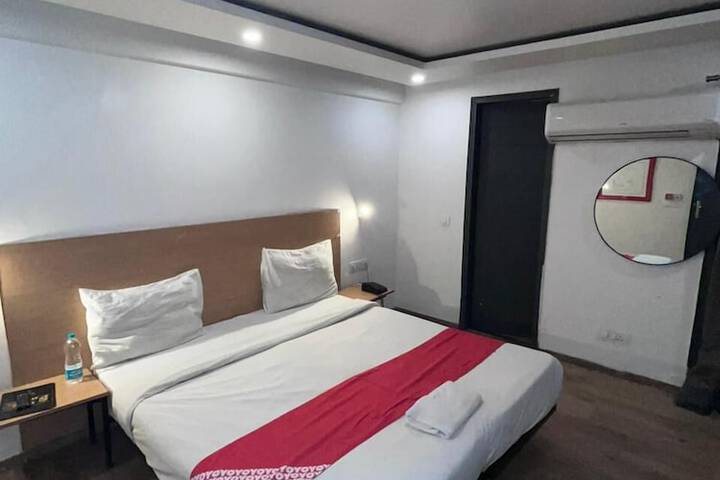 Hotel Arena in Gurugram
