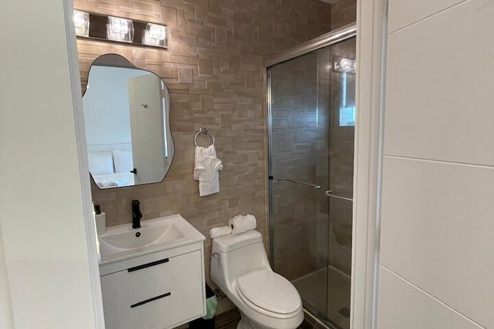Room 60 of 79