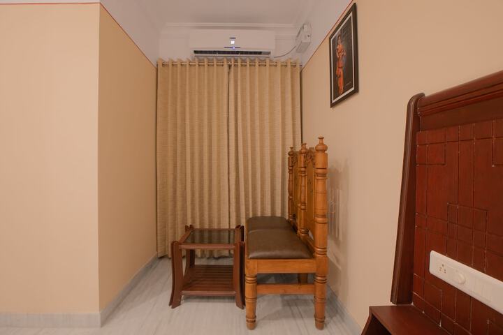 Room 10 of 51
