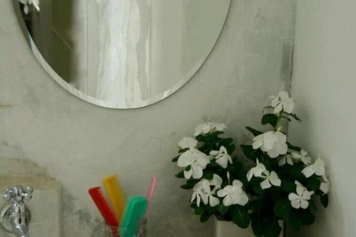 Room 14 of 23