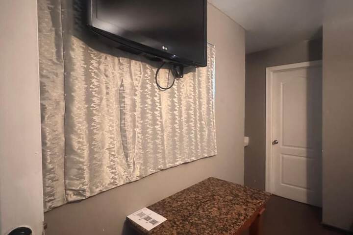 Room 7 of 15