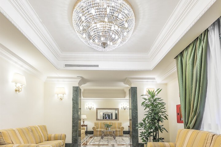 Lobby Photos