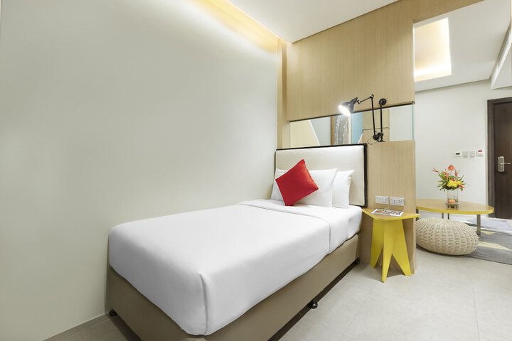 Room 47 of 156