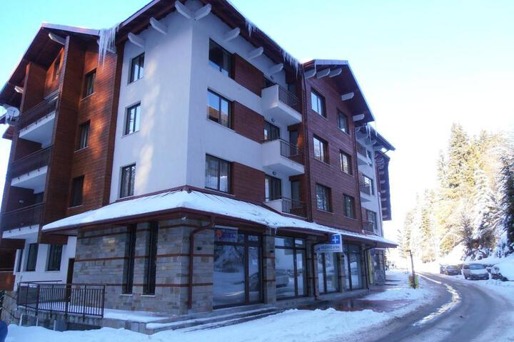 Photo 11