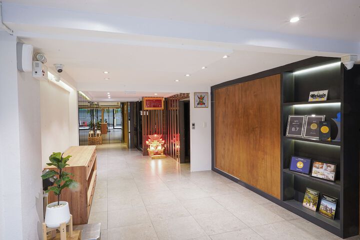 Hotel Interior 4 of 60