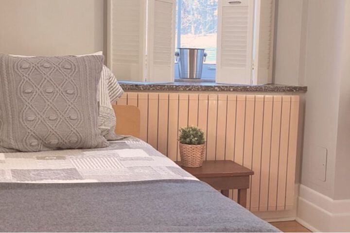 Room 8 of 41