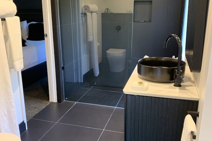 Room 54 of 57