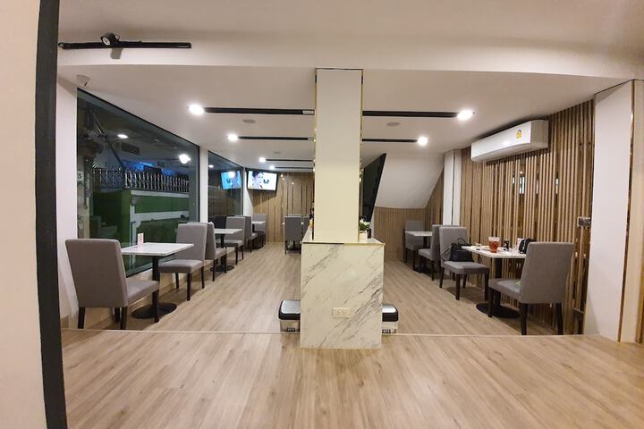 Hotel Interior 4 of 45