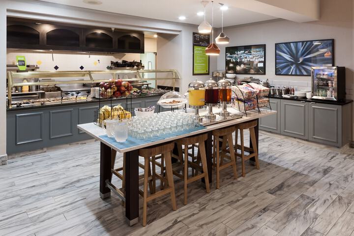 Breakfast buffet
