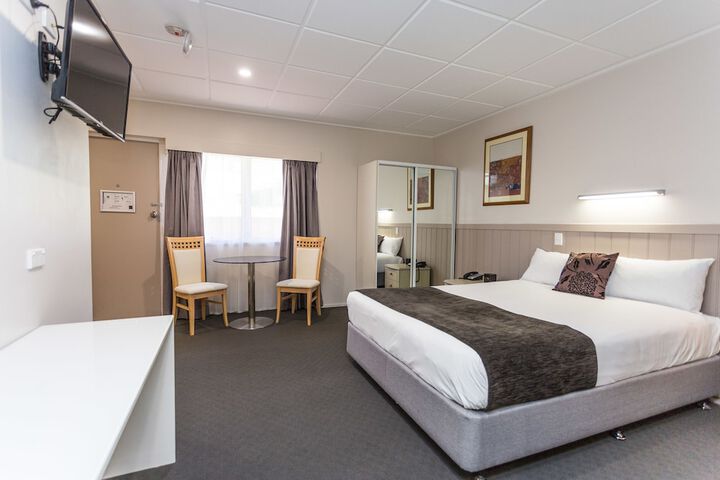 Room 8 of 49