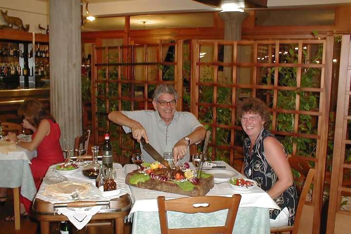 Dining 7 of 35
