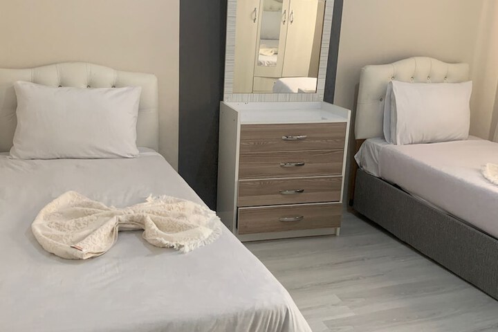 Room 11 of 45