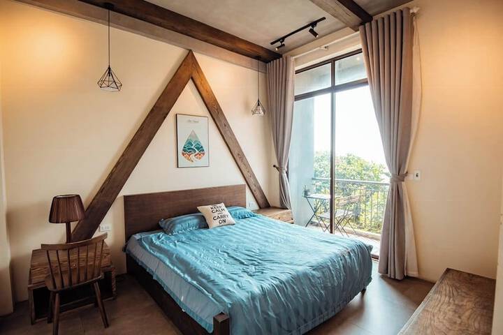 Room 31 of 80