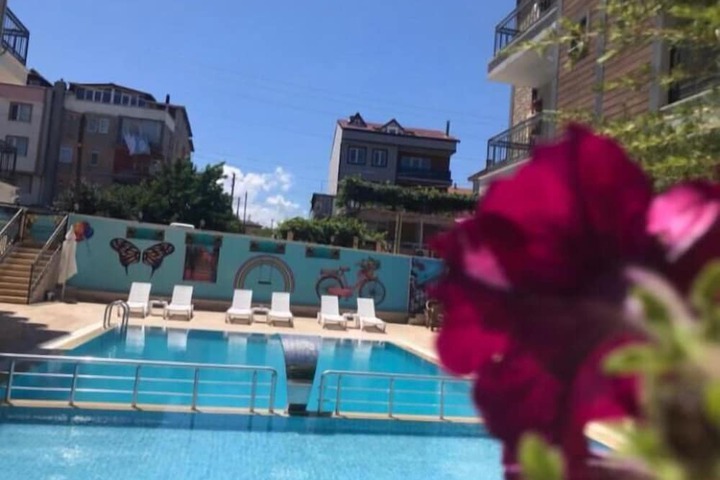 Hotel 30 of 37