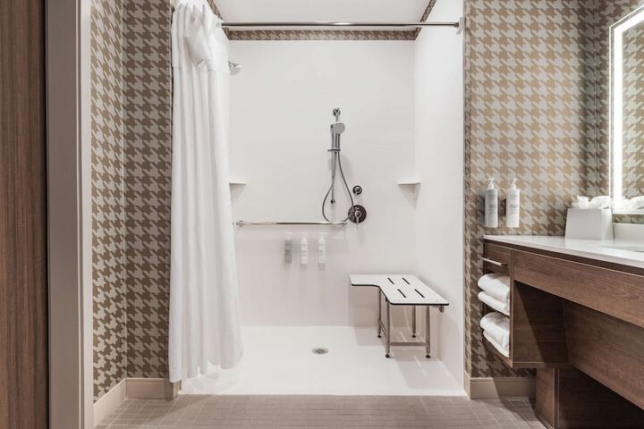 Bathroom shower