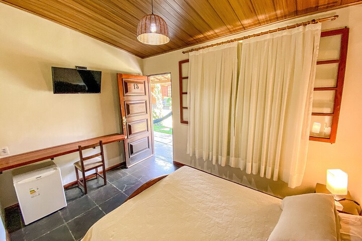Room 8 of 49