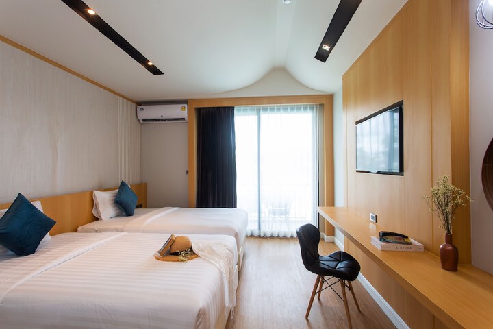 Room 17 of 84