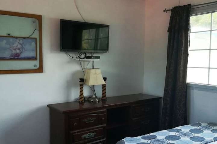 Room 16 of 24