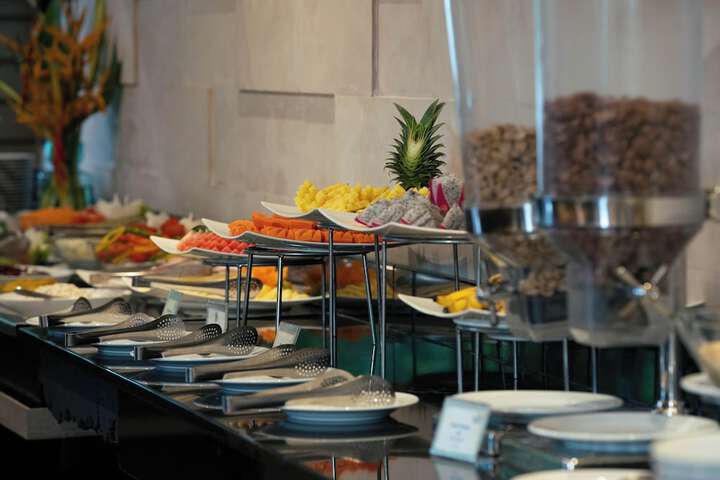 Dining 73 of 91