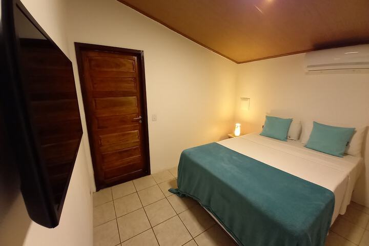 Room 9 of 63
