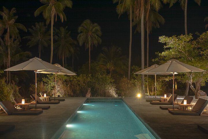 Pool 22 of 38