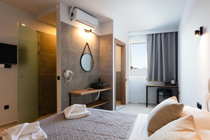 Room 21 of 69