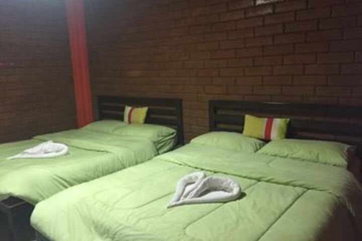 Room 16 of 35