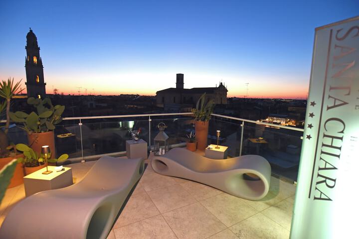 Sundeck 21 of 22