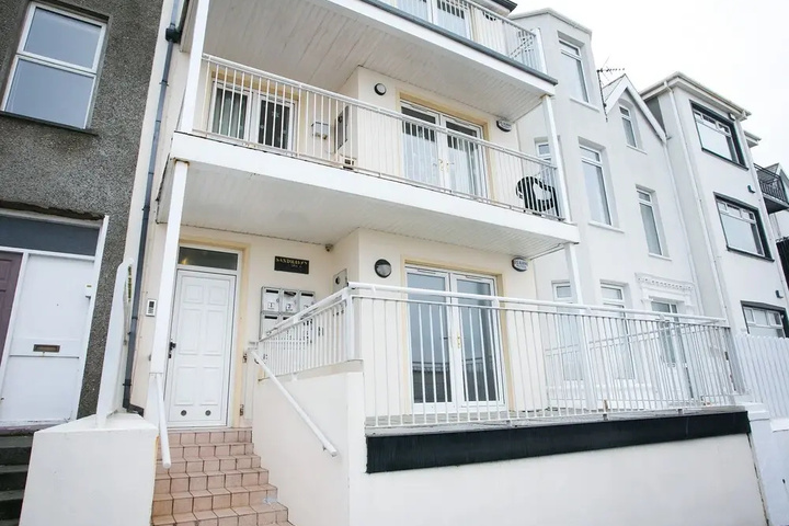 6 Sandhaven