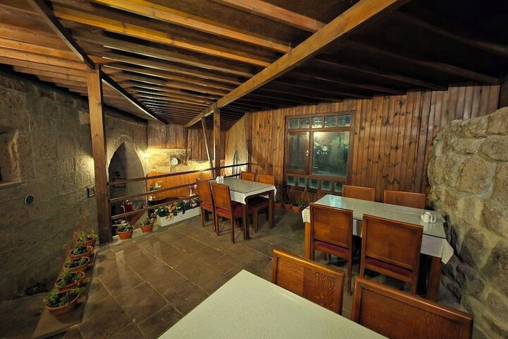 Dining 494 of 578