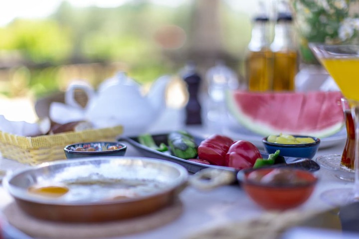 Breakfast/Coffee Service 50 of 85