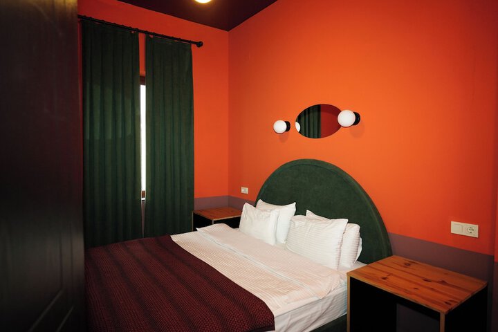 Room 41 of 73