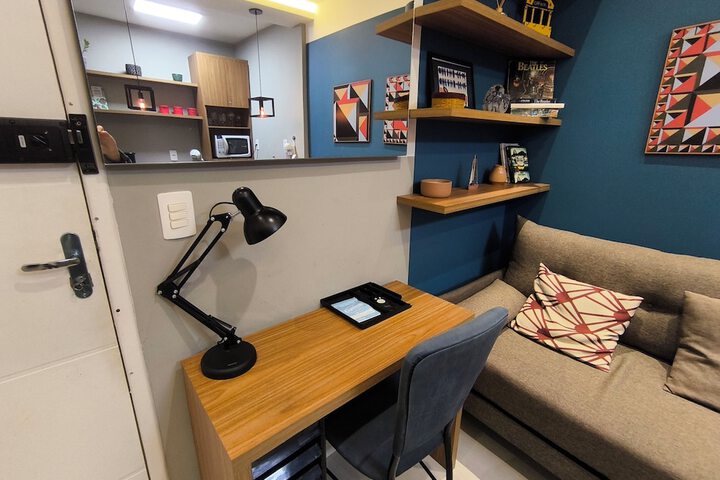 Room 9 of 17