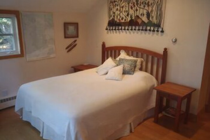 Room 32 of 47