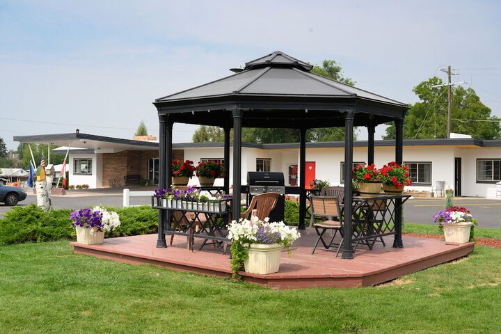 BBQ/picnic area