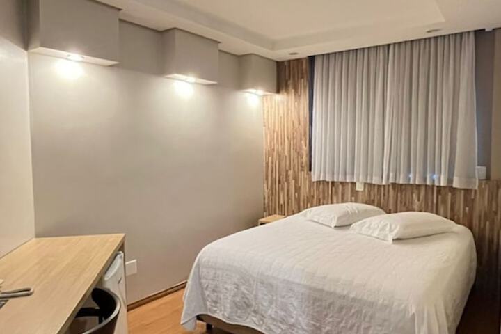 Room 46 of 80