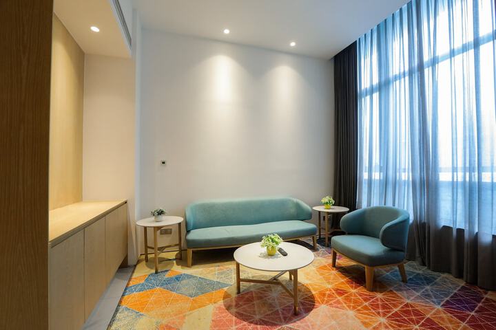 Room 20 of 60