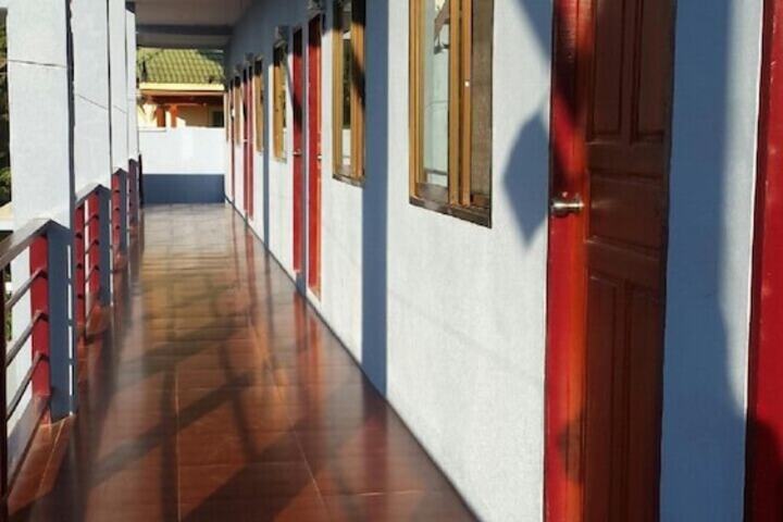 Ballroom/Hall 22 of 34