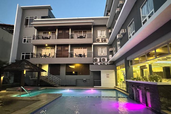 Pool 52 of 69