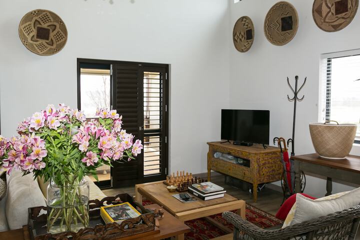 Lobby Entry