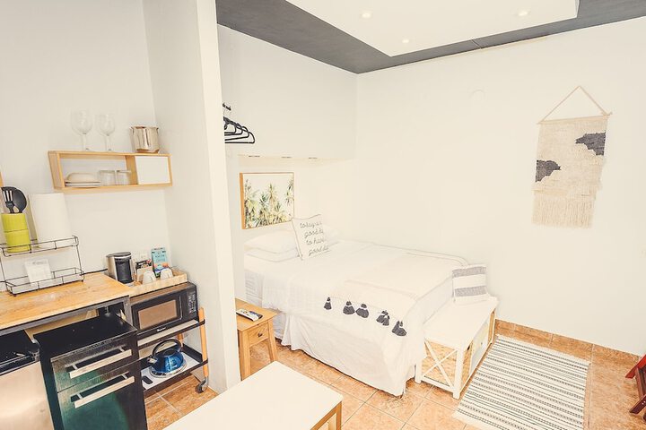 Room 15 of 28