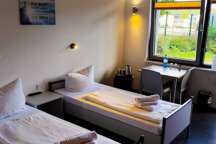 Room 2 of 54