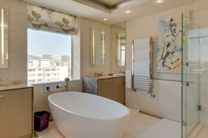 Room 5 of 31