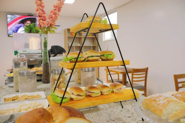 Breakfast/Coffee Service 11 of 17