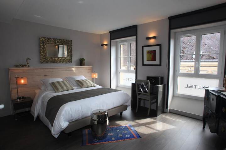 Room 27 of 55