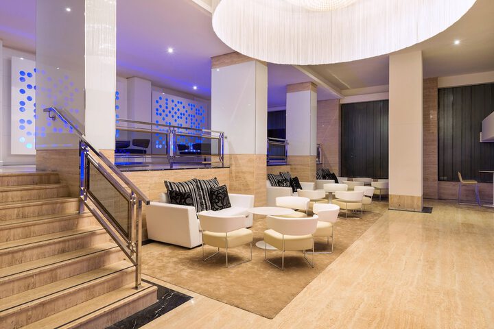 Guest Lobby
