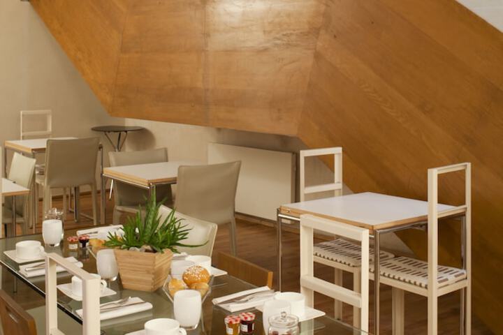 Dining Photos
