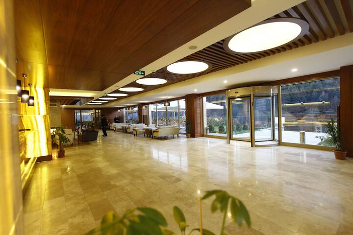 Hotel 2 of 58