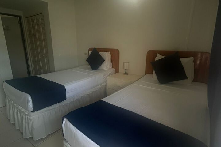 Room 27 of 88