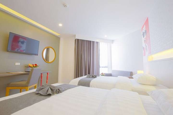 Room 35 of 64